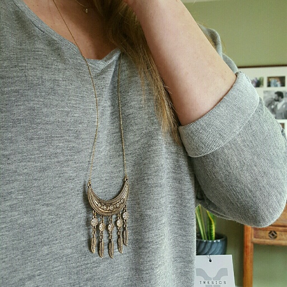 RESERVED πLight Grey V-Neck - Picture 2 of 4