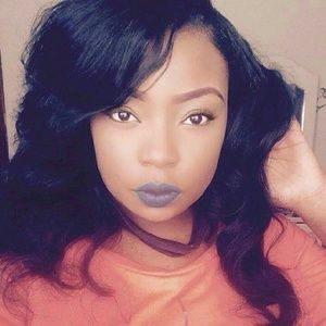 Meet your Posher, Nikki