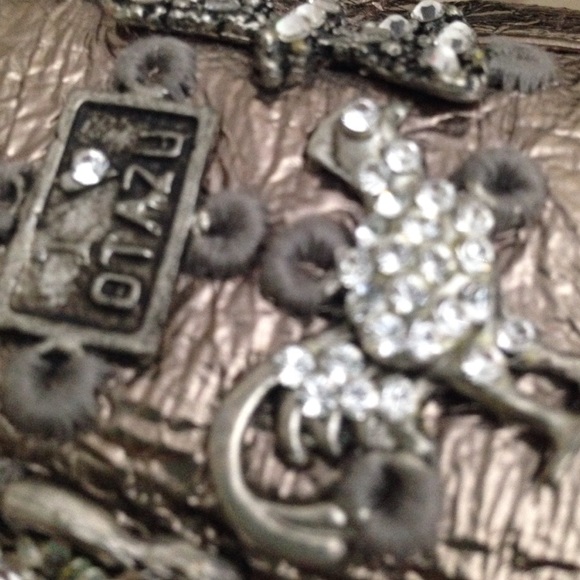 Leather and Rhinestone cuff - Picture 4 of 4