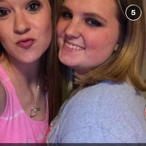 Meet your Posher, Tabitha