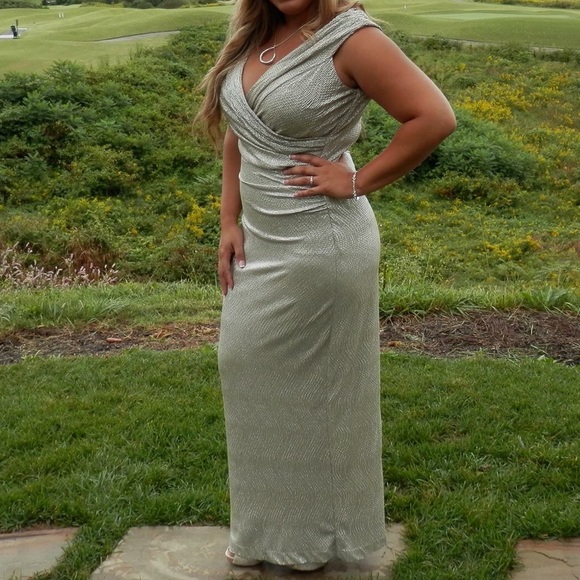 L by Ralph Lauren Silver Cap Sleeve Metallic Knit