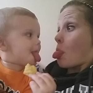 Meet your Posher, Brooke