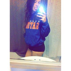 Meet your Posher, Katelyn