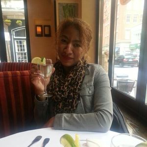 Meet your Posher, Lori