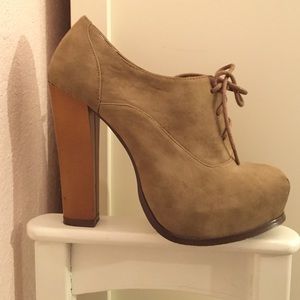 Nude heels