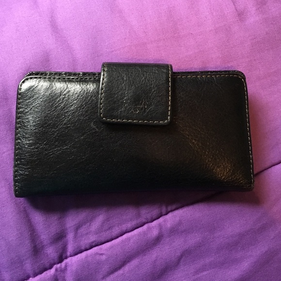Black fossil wallet