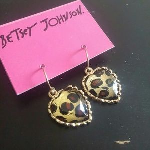 Betsey Johnson love Earrings