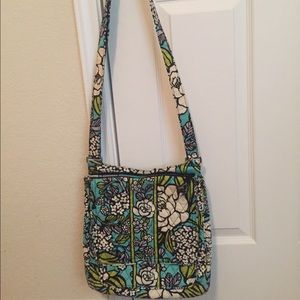 island bloom "Mail bag"