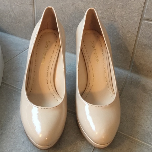 Enzo Angiolini pumps