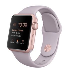 Apple Watch Rose Gold with lavender sport band