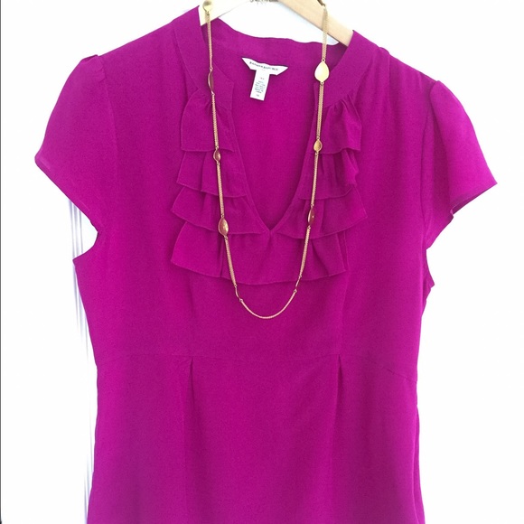 Beautiful fuchsia 100% silk Banana Republic blouse