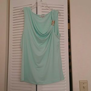 Mint green top