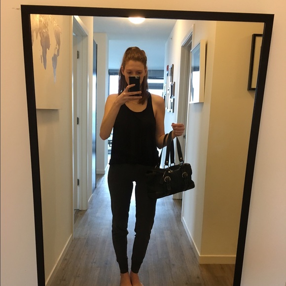 Authentic Coach Bag! Excellent Condition - Picture 4 of 4