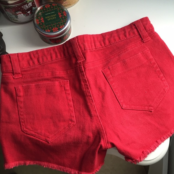 SOLD! ❣Red Shorts - Picture 3 of 3