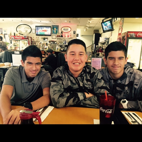 Meet your Posher, A - Picture 1 of 1