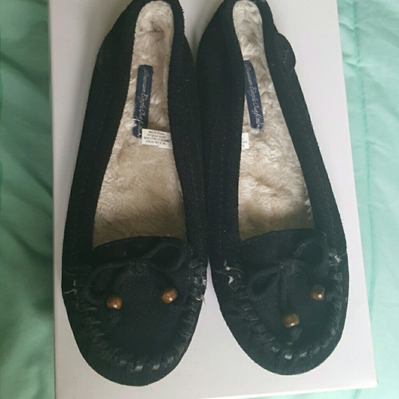 American Eagle Black Fur Moccasins w/ Tassels