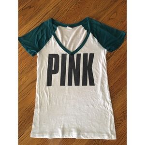 VS pink campus tee