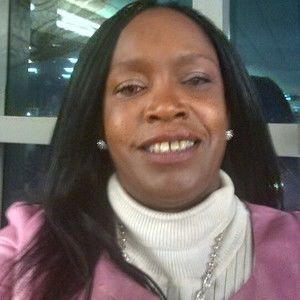 Meet your Posher, Yvette