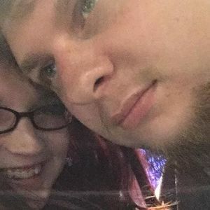 Meet your Posher, Mikehla