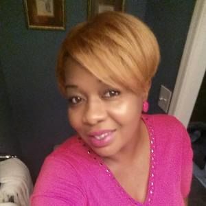 Meet your Posher, Naeema