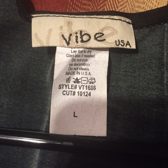 Short sleeve blouse - Picture 3 of 4