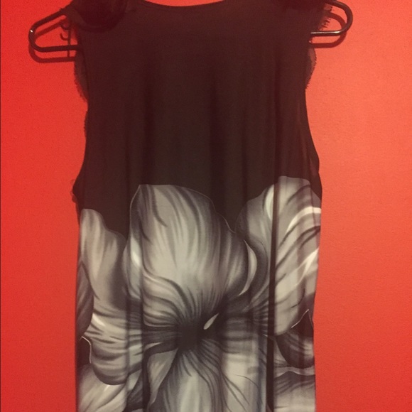 Short sleeve blouse - Picture 2 of 4