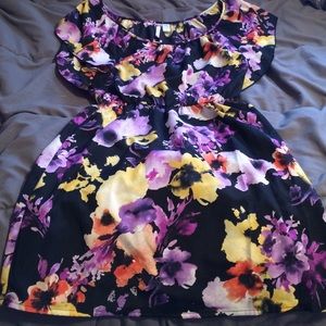 Beautiful dress never worn.