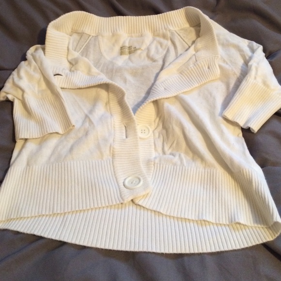 Crop buttoned shaul