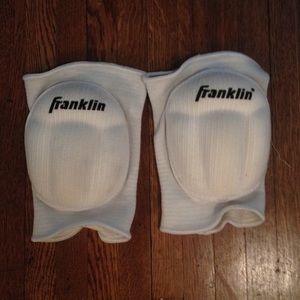 Franklin volleyball knee pads