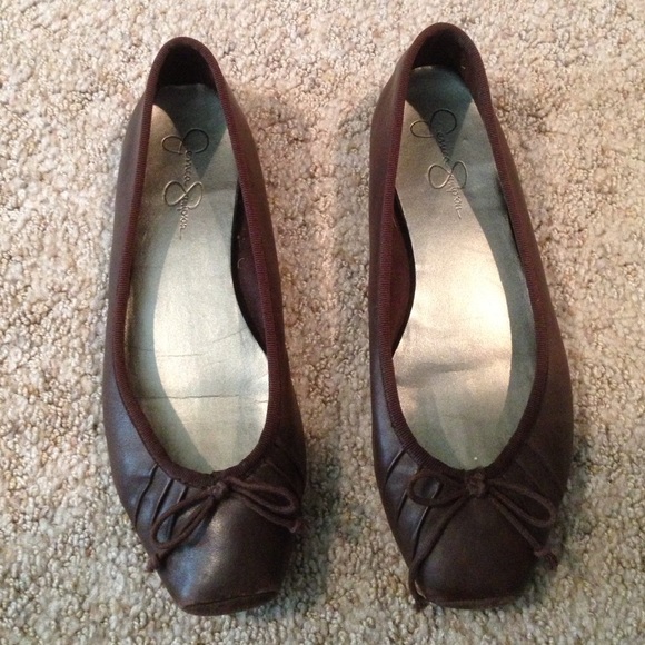 Jessica Simpson flats SZ 8