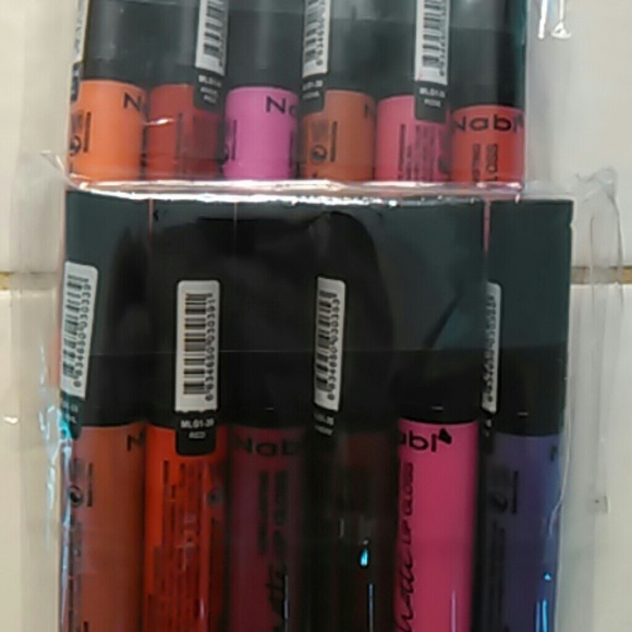 Lip gloss