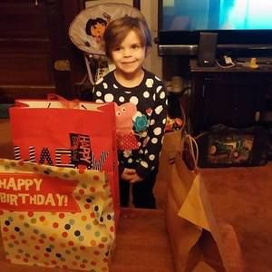 Meet your Posher, Beverly