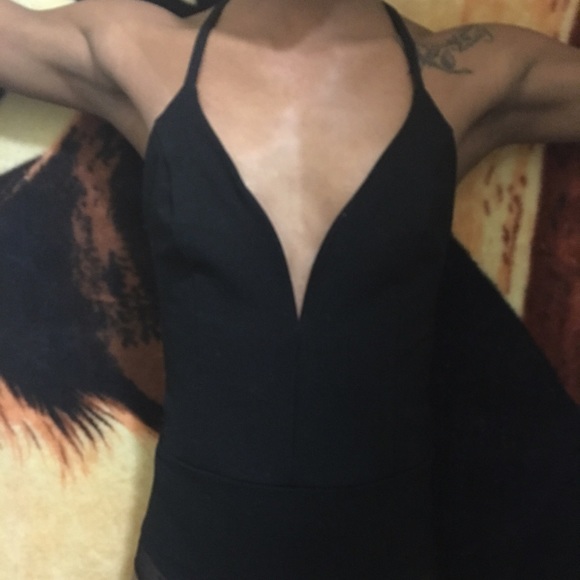 T-strapped onesie (leotard) semi-backless - Picture 4 of 4