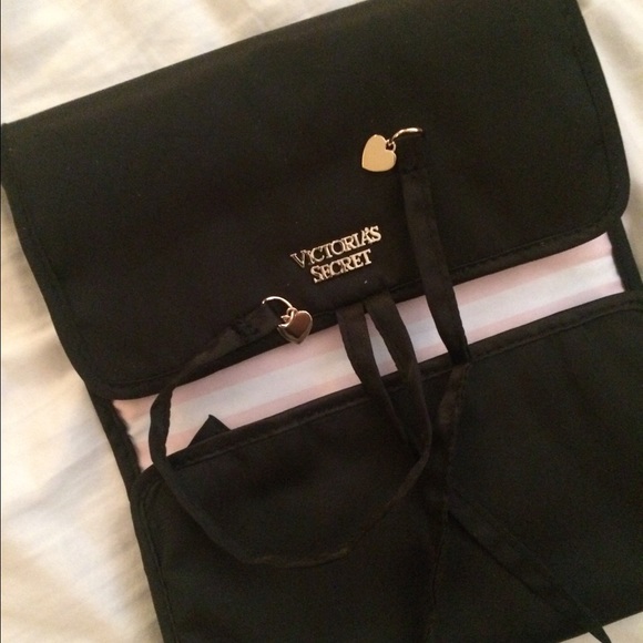 Victoria's Secret jewelry roll bag