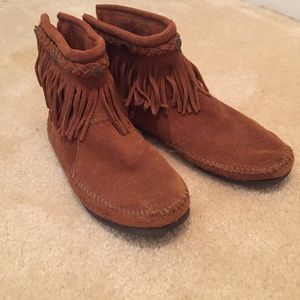 Minnetonka fringe booties