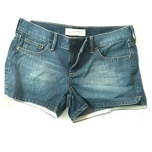 Jean short
