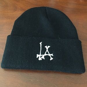 Brandy Melville beanie LA never worn