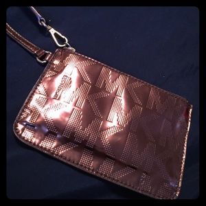 Michael Kors wristlet 💋