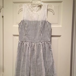 Banana Republic Black and White Dress!