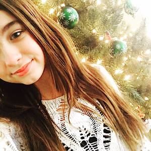 Meet your Posher, Maddie