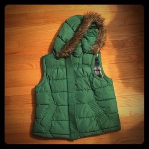 Areo Vest with fur hood!