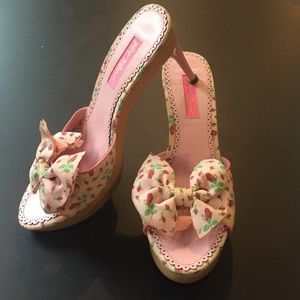 Classic Betsey Johnson Polly heels.