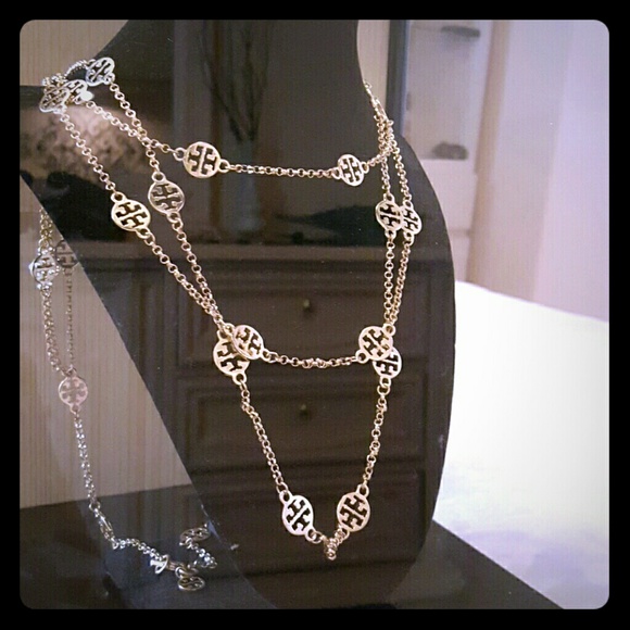 Tory burch necklace