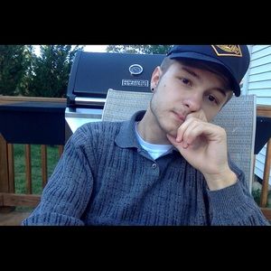 Meet your Posher, Zac