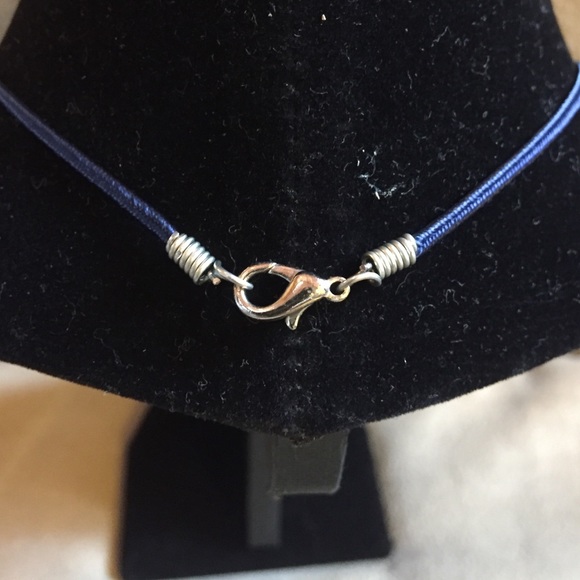 Tropical turtle necklace - Picture 3 of 5