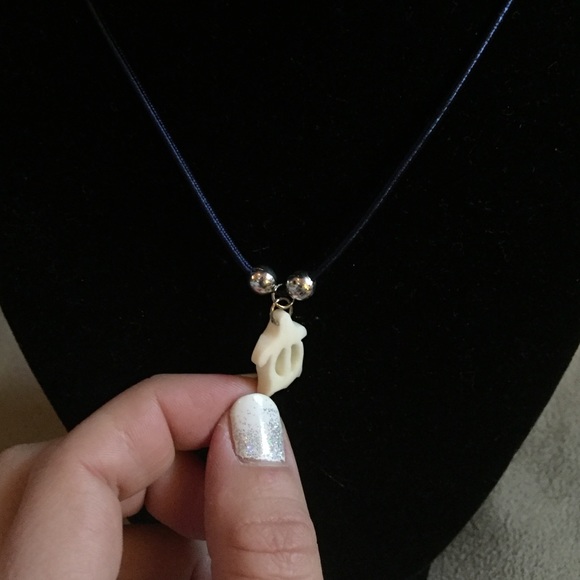 Tropical turtle necklace - Picture 4 of 5