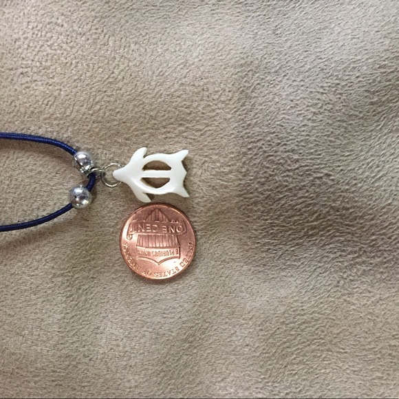 Tropical turtle necklace - Picture 5 of 5