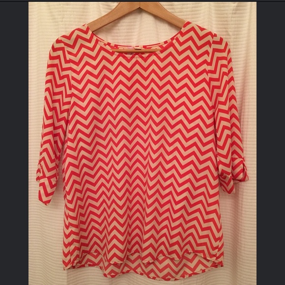 Chevron Top