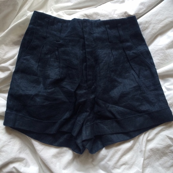 Cute forever 21 linen shorts - Picture 1 of 4