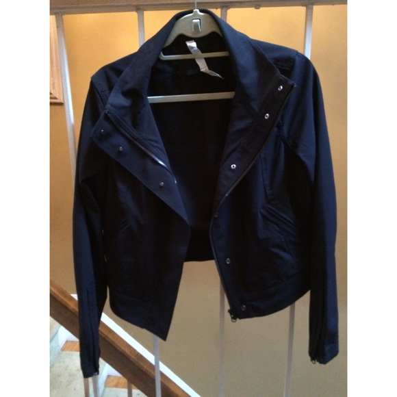 lululemon athletica Jackets & Blazers - LuLu Lemon Jacket